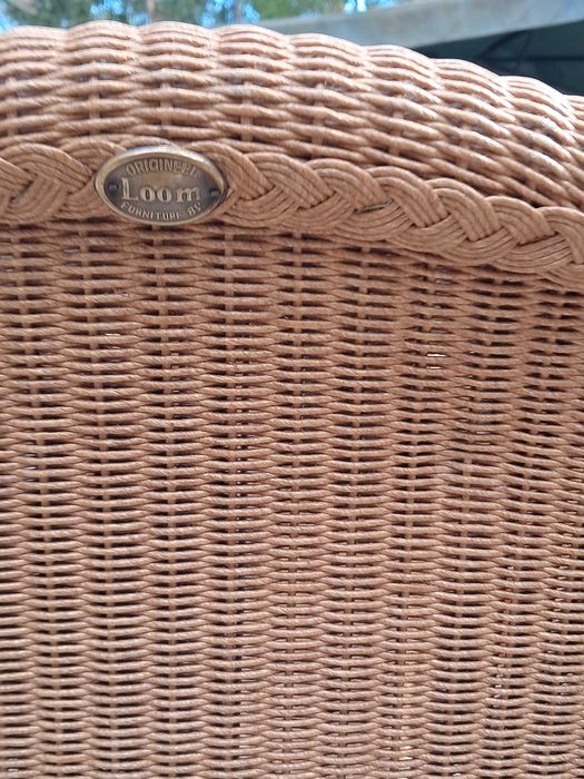 sprzedam krzesla ratanowe firmy LOOM