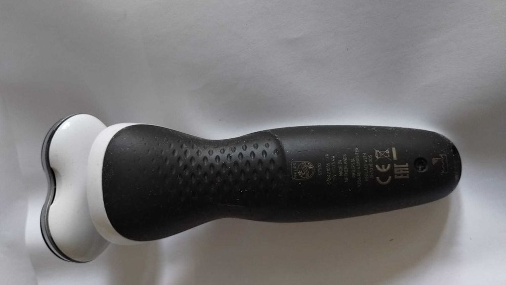 Golarka Philips 7000