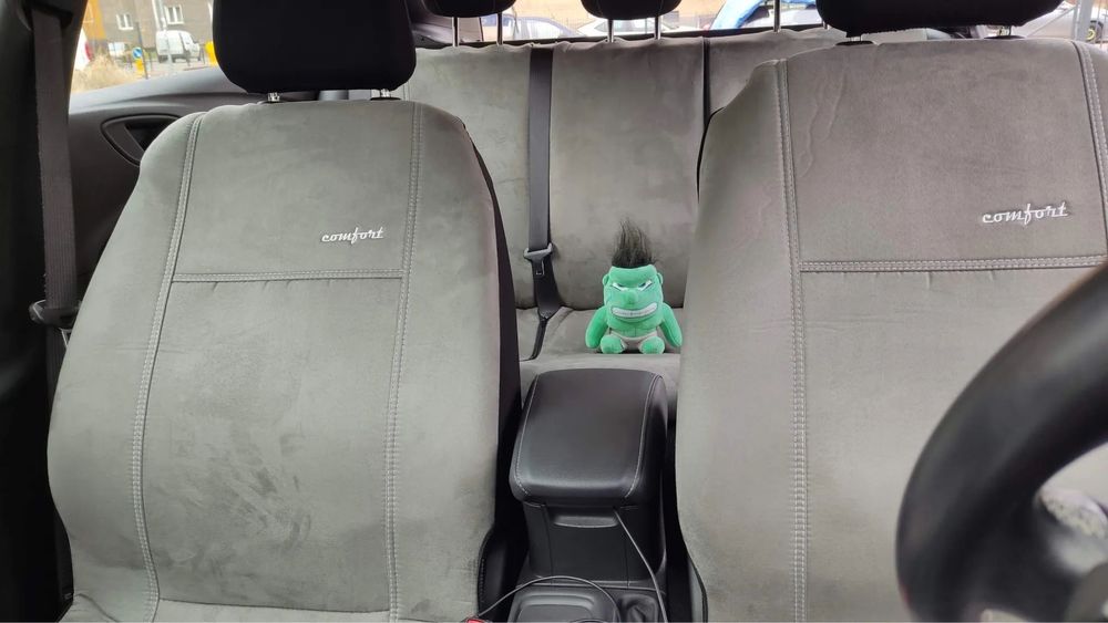 Pokrowce samochodowe Pok-Ter Comfort - jak nowe, komplet