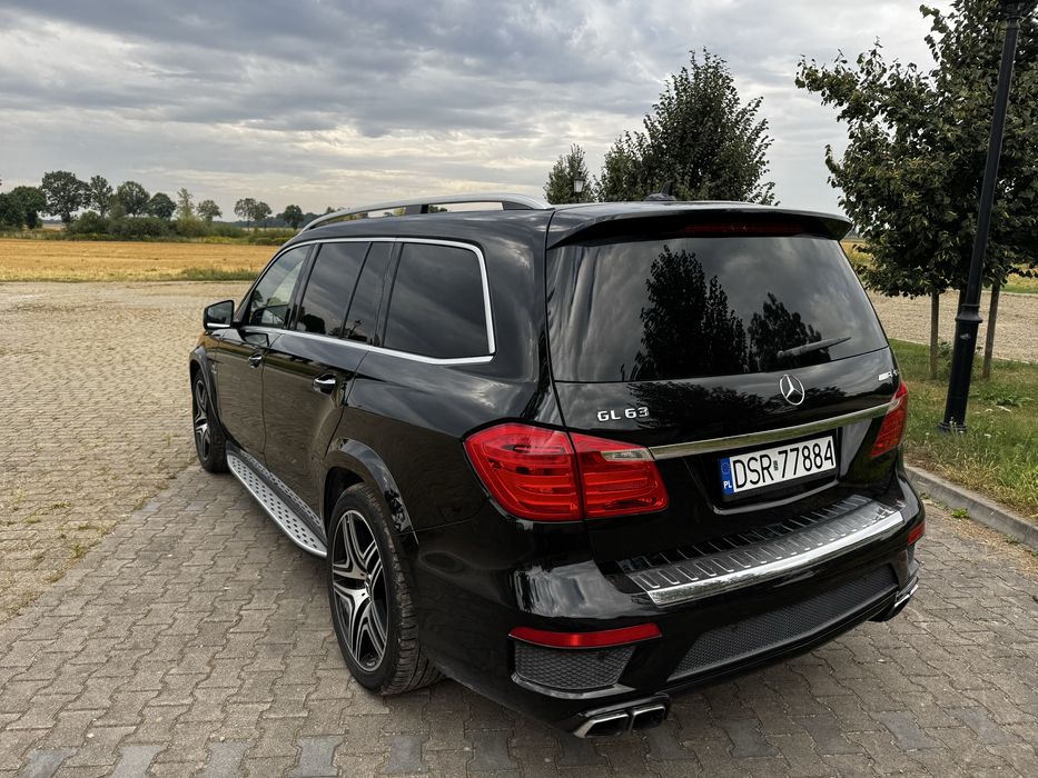 Mercedes GL63 AMG