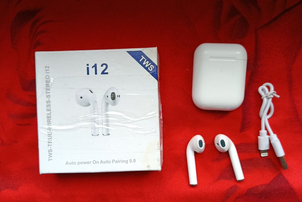 Nowe Słuchawki Bezprzewodowe i12 TWS | Bluetooth 5.0 | Białe