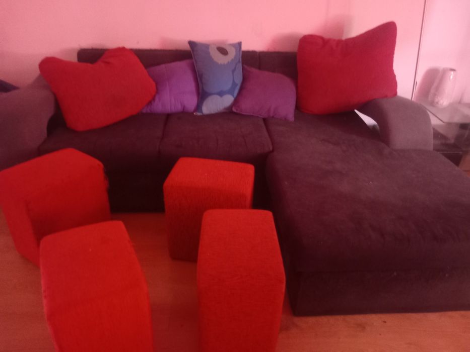 Vendo recheio de casa .motivo saida para o estrangeiro