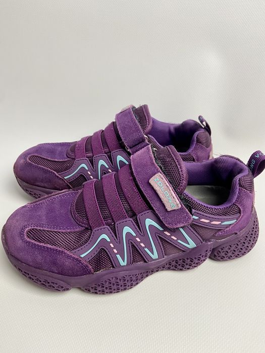 Кросівки 35-36р