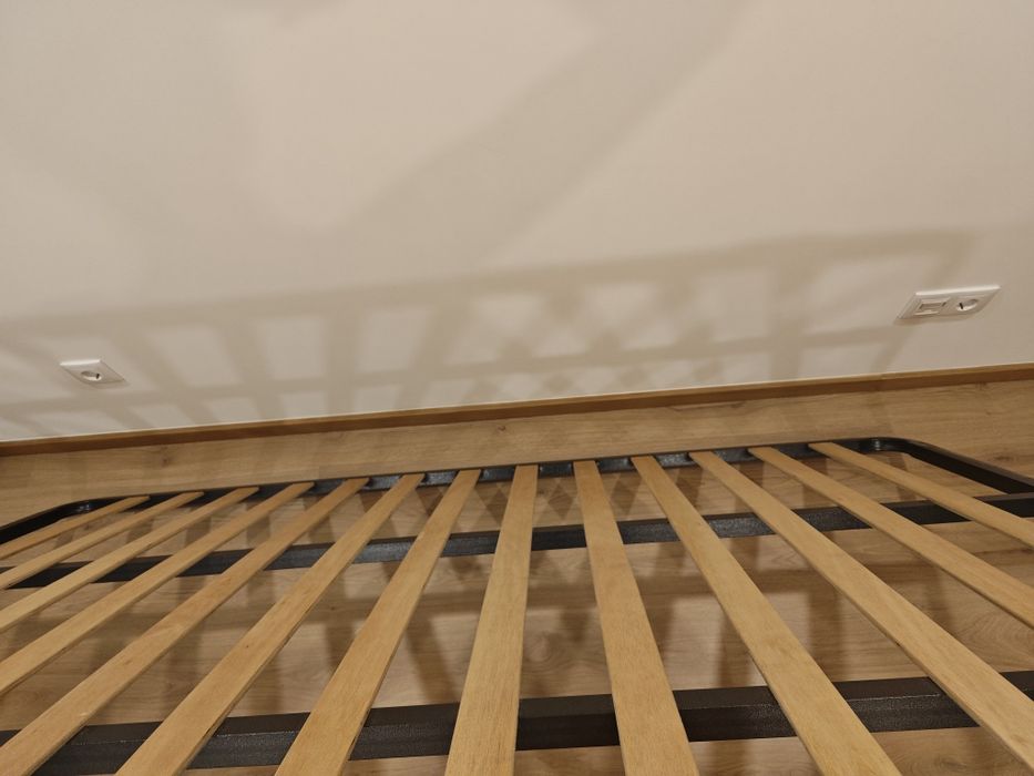 Estrado cama de casal 1,60 x 2,00m