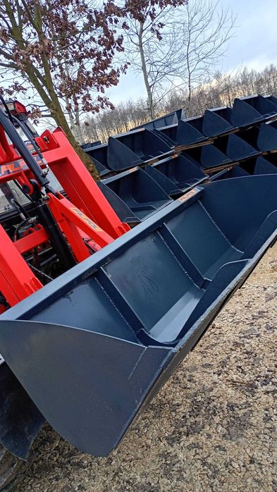 Łycha łyżka pług na tuz do ciągnika z hydrauliką Na tył z kiprem Ursus