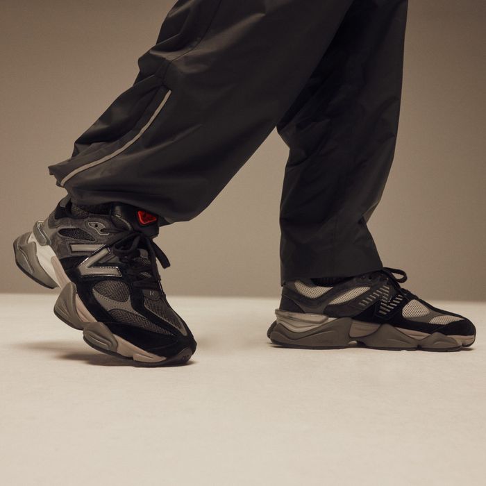 Кросівки New Balance 9060 Grey Black 44 - 28 см U9060BLK