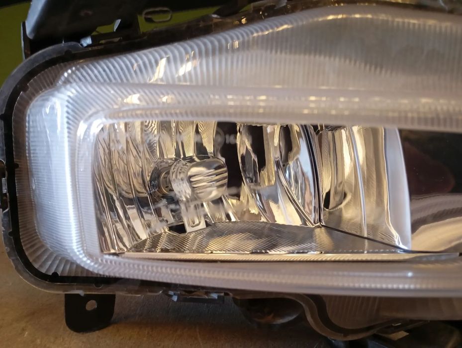 KIA CEED III FAROL NEVOEIRO DIREITO - FN033