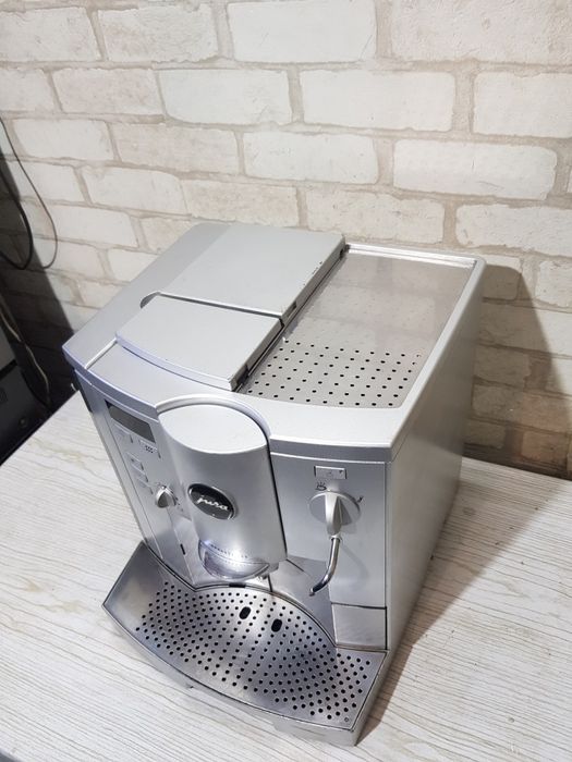 Кавомашина/кофемашина Jura Impressa S55 б/у з Німеччини