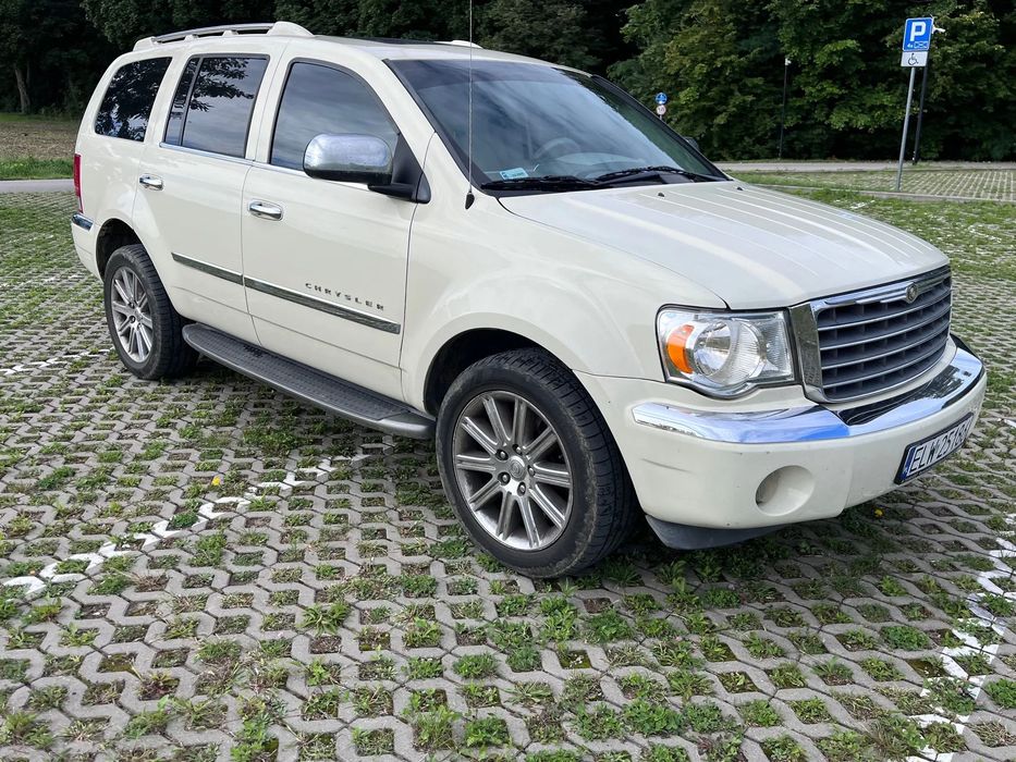 Chrysler Aspen Chrysler ASPEN 5.7 HEMI 4x4 zadbany bez korozji