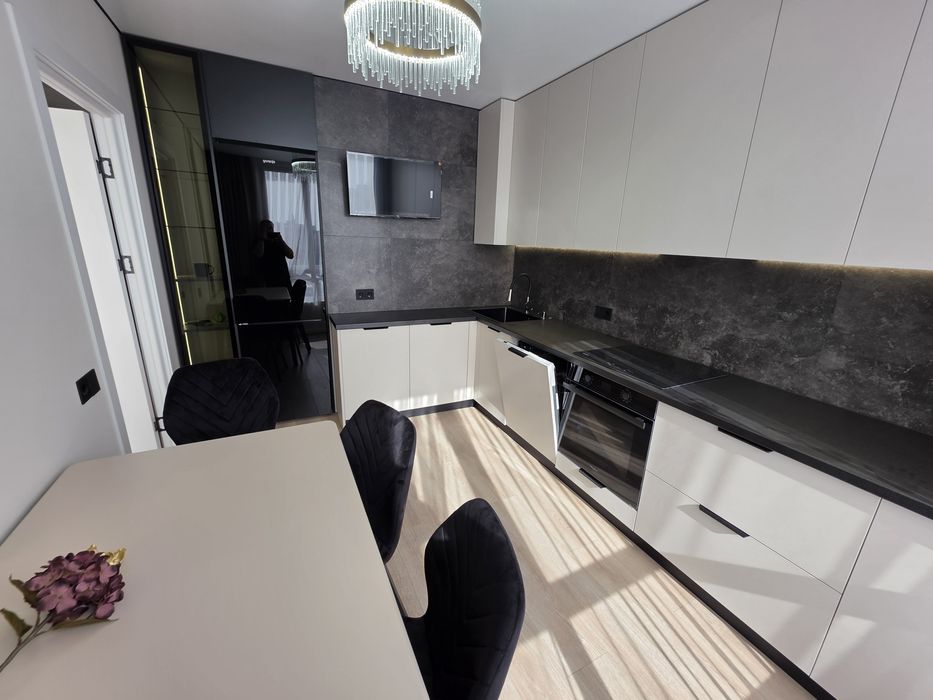 Продаж 2-кімнатної квартири в ЖК A5 | 58 м² | Центр Івано-Франківська