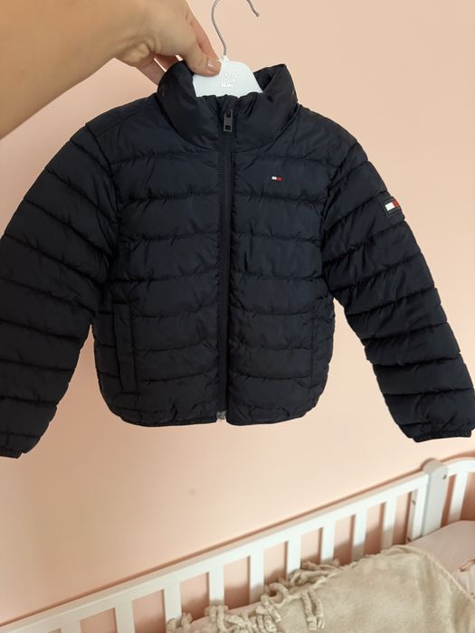 Продам дитячу куртку Tommy Hilfiger
