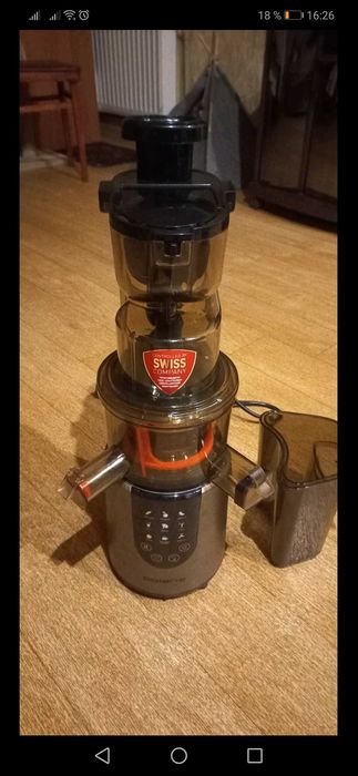 Продам соковыжималку Polaris