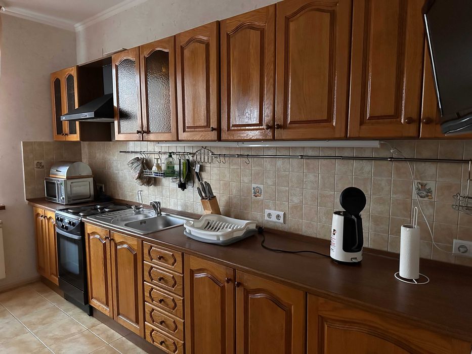 Квартира двокімнатна в Києві подобово