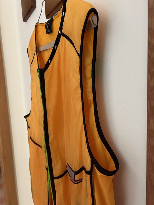 Colete Nike Aerolayer