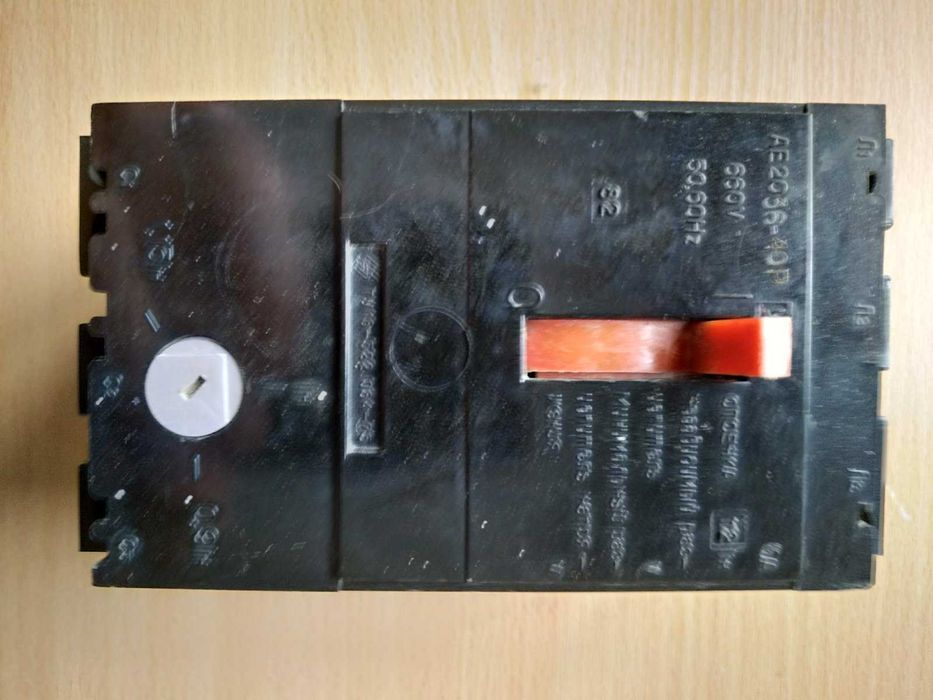 Автоматичний вимикач АЕ2036-40Р