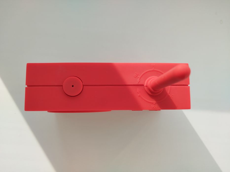 Bluetooth колонка з радіо Lexon Tykho 3
