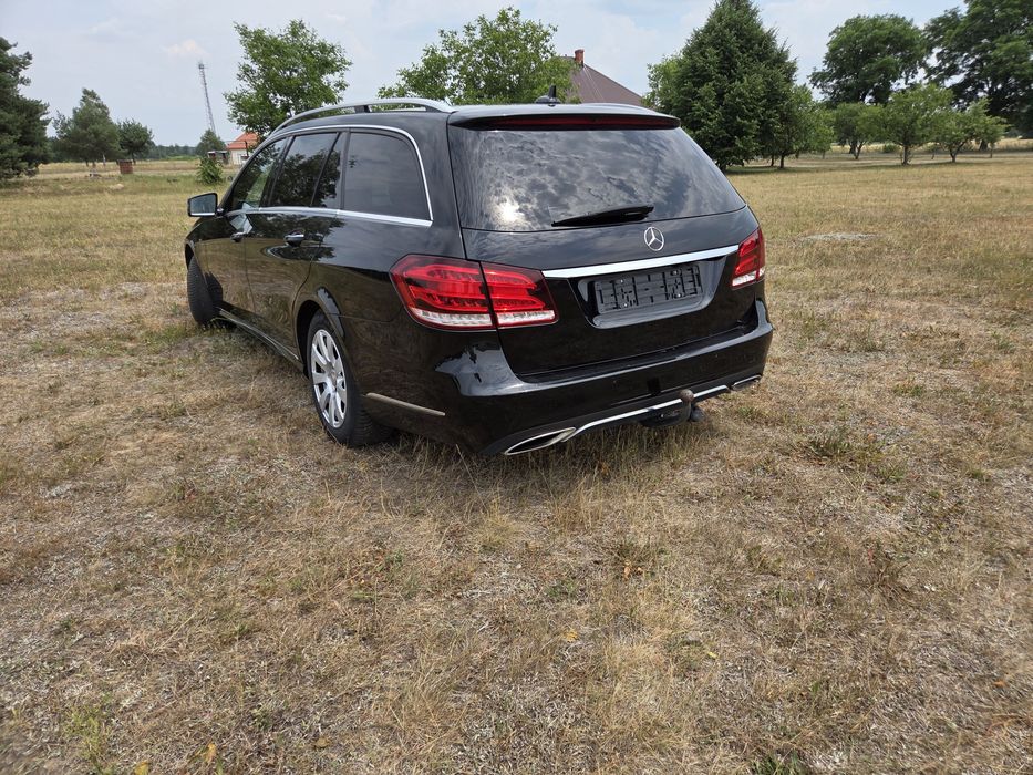 Mercedes w 212 e300 hybryda ful opcja