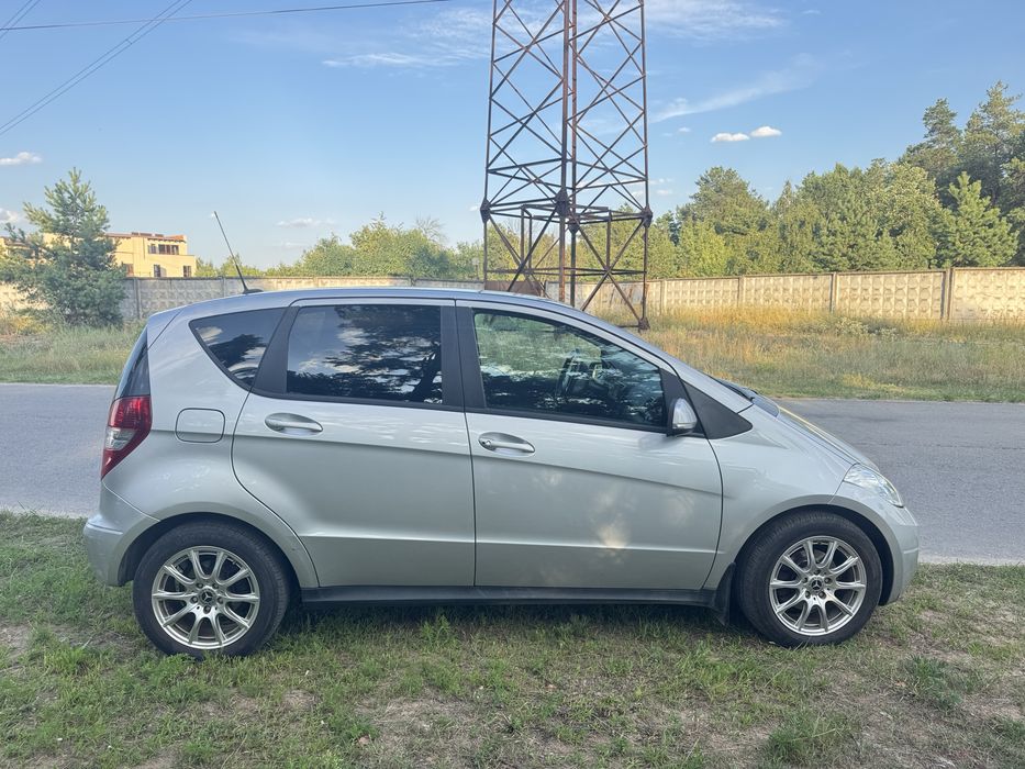 Mercedes-Benz A-Class 2012 VIN WDD1690322K055908 фото оголошення 3 з 11