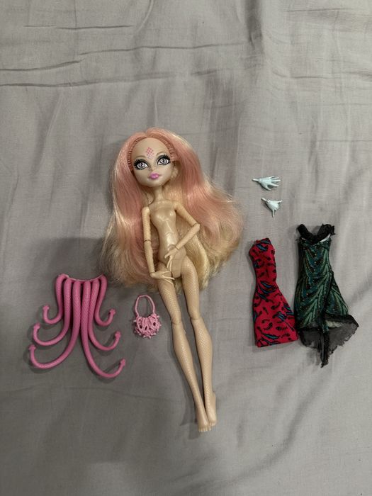 Монстер хай вайперін лагуна клео