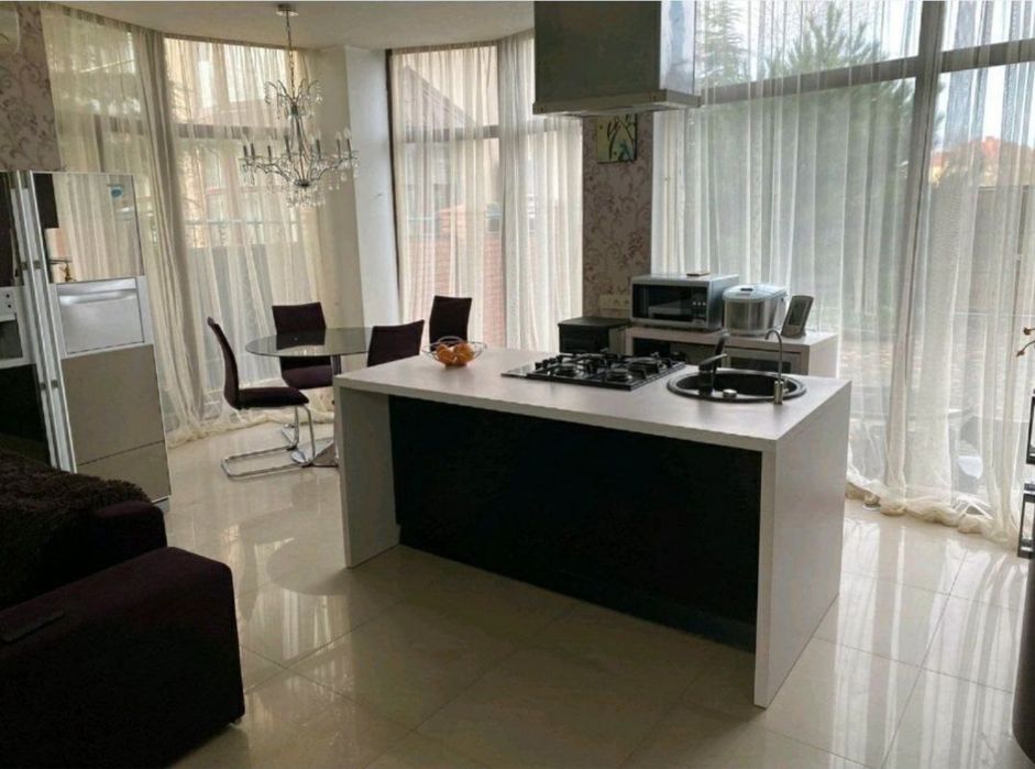 Сдам небольшой уютный дом в Совиньоне