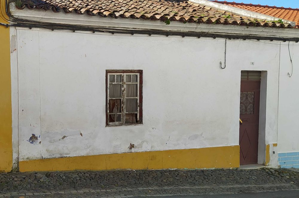 Moradia no Alentejo para recuperar