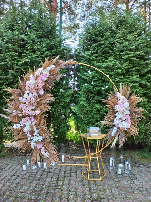 Фотозона весільна арка львів