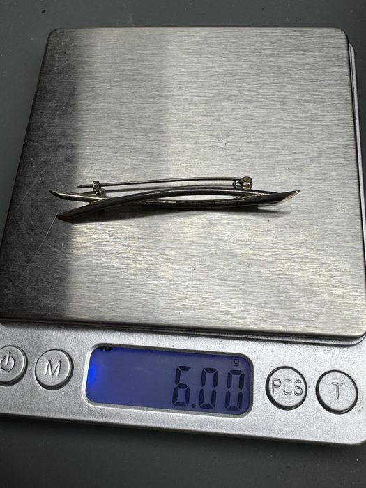Piękna stara broszka srebro 6g
