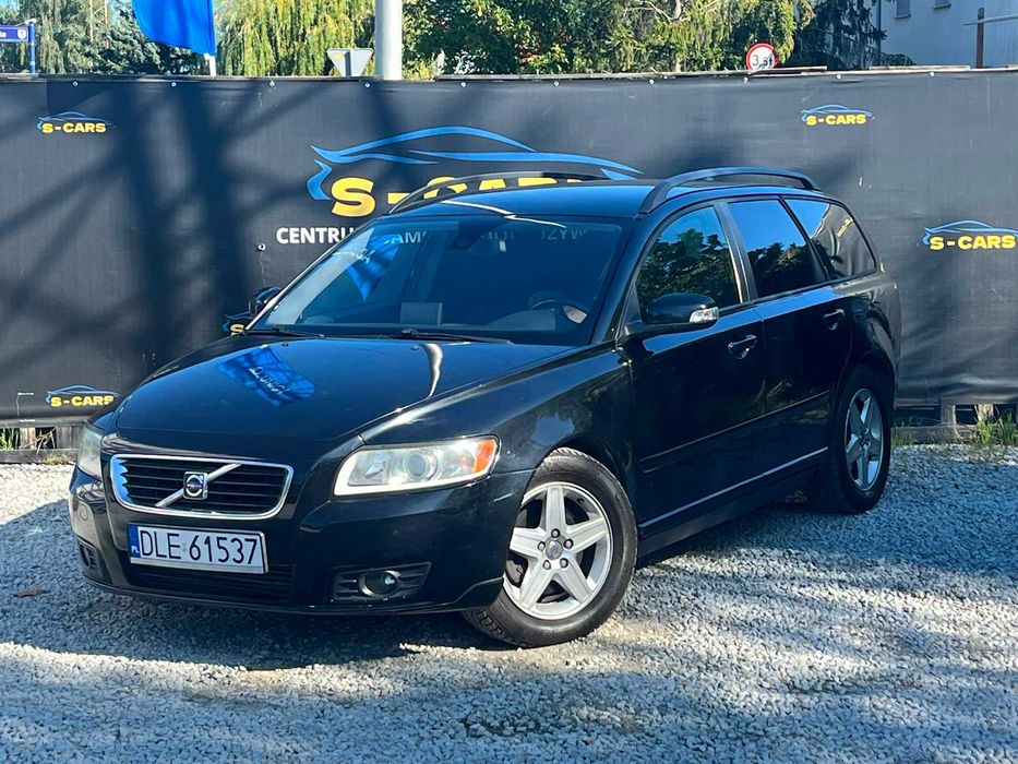 Volvo V50
