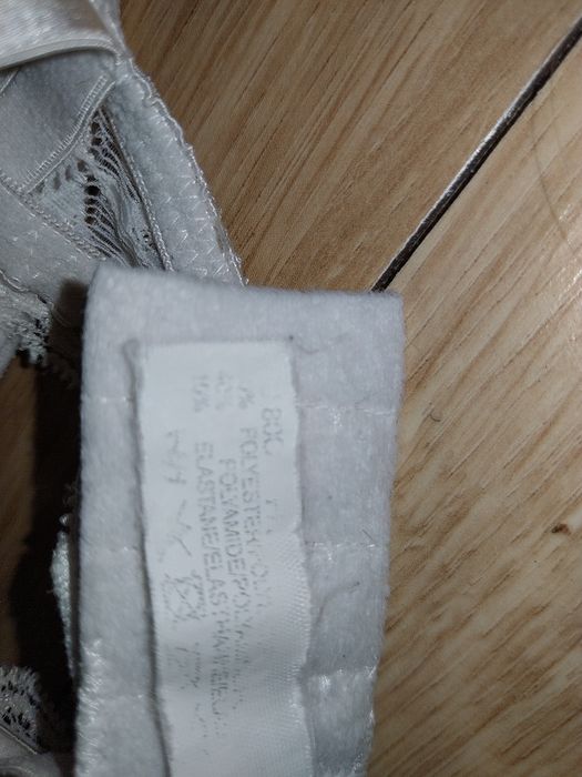 Biustonosz stanik 80C