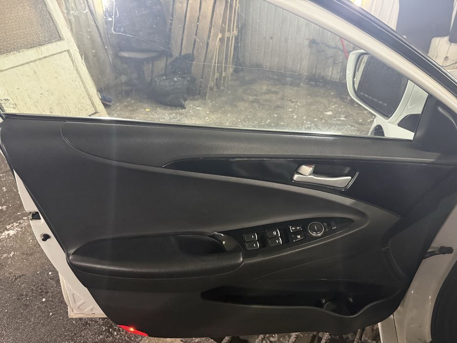 Hyundai sonata 2014 2.0lpi. Рідний пробіг 1000%.