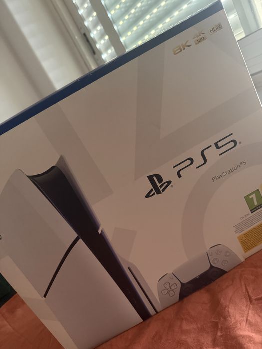Playstation 5 Slim 1TB / Monitor AOC Gaming 280hz