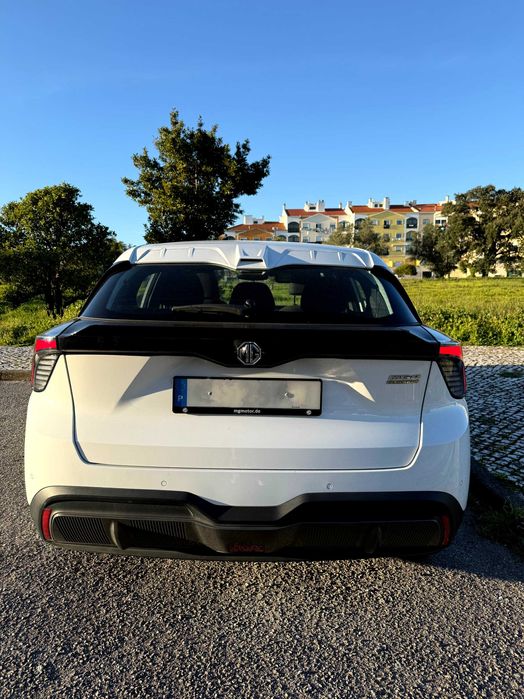 MG MG4 51 kWh Standard