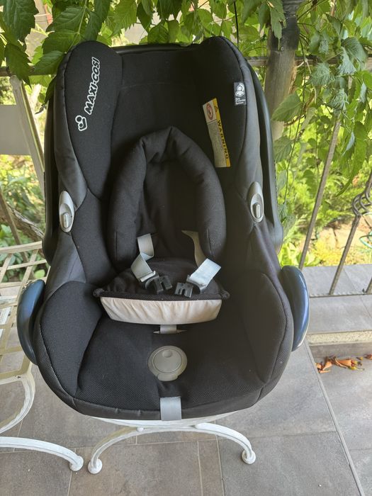 Детское автокресло Maxi-cosi