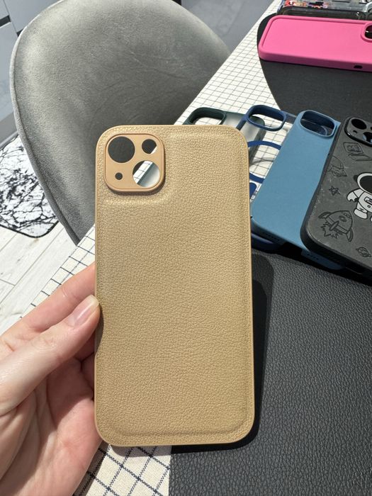 Чохли на iphone 14 plus