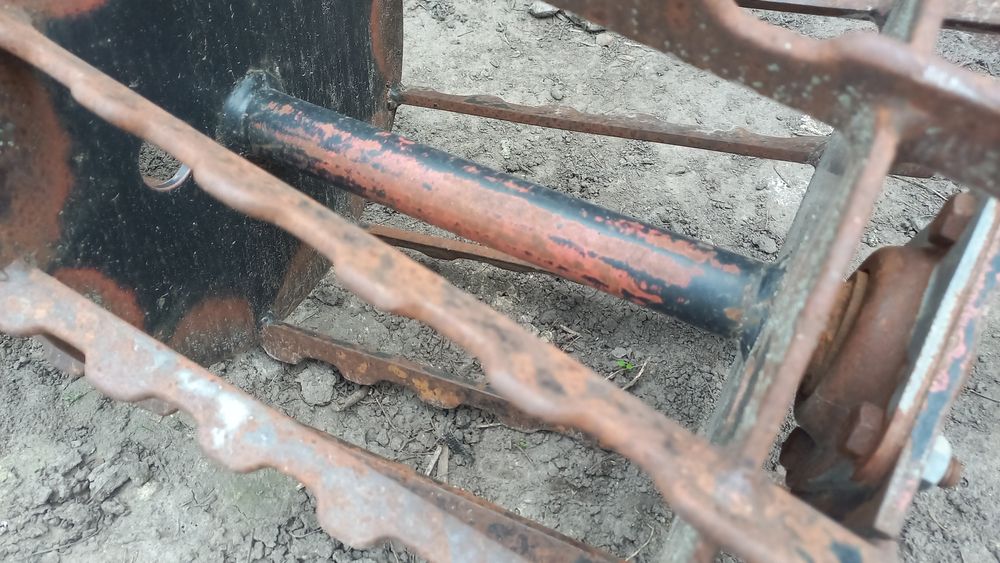 Продам коток з рамою та кронштейнами