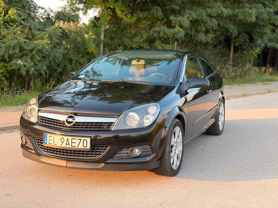 Opel Astra H 1.8 140KM LPG Panorama Bixenon