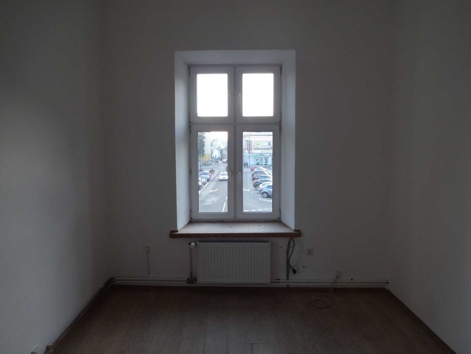 Centrum, Rynek, Jasło, 95 m2 Możliwość powiększenia do 350 m2