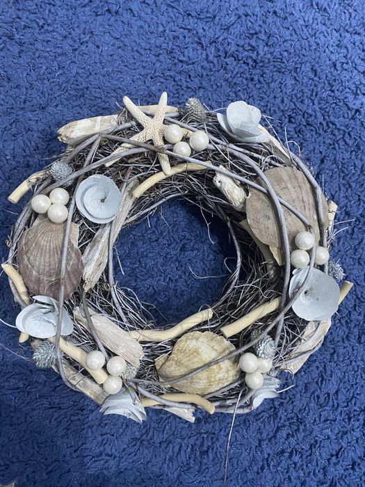 Wianek z motywami morskimi