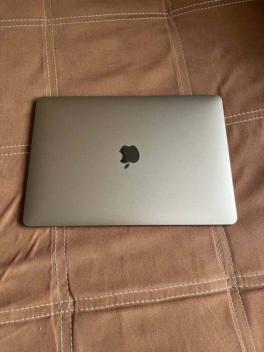 MacBook Air 13 M1 8/256gb, 2025 стан новий