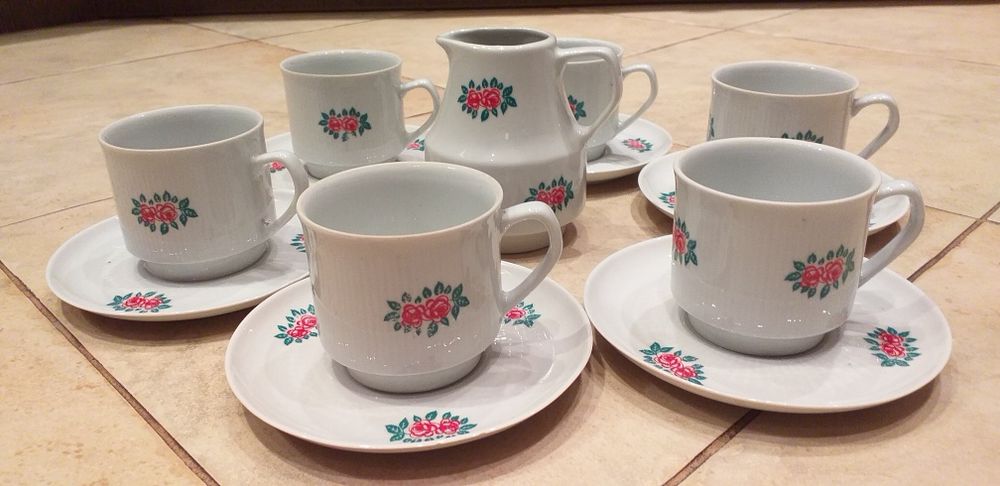 Zestaw kawowy 13szt Chodzież