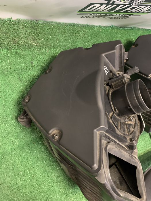 Корпус повітряного фільтра Audi a4 b9 a5