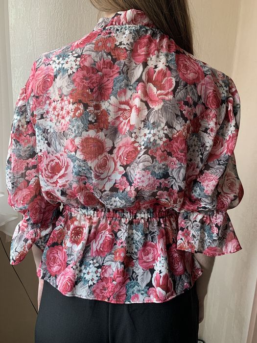 Блузка ZARA, нова