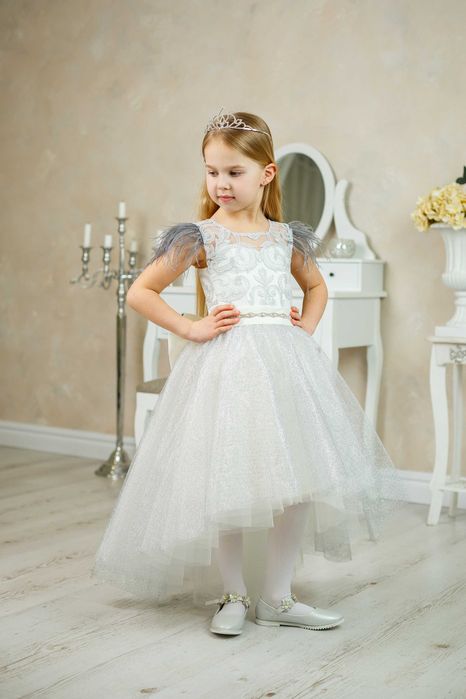 Сукня випускна блиск срібло на 116-122 пишна садочок випуск хвіст