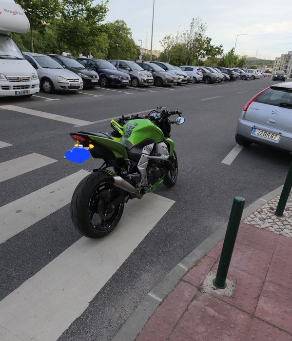 Kawasaki Z750  impecável