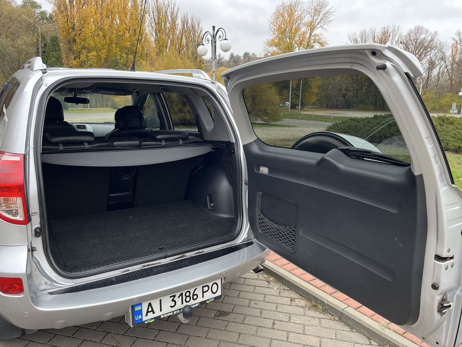 Продам Toyota RAV4 2007 року