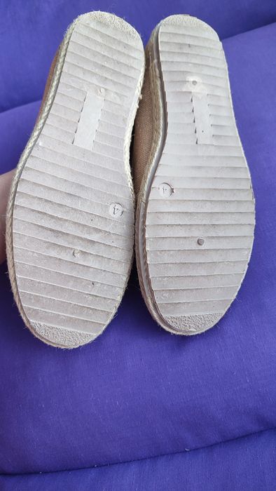 Продам мокасини жіночі