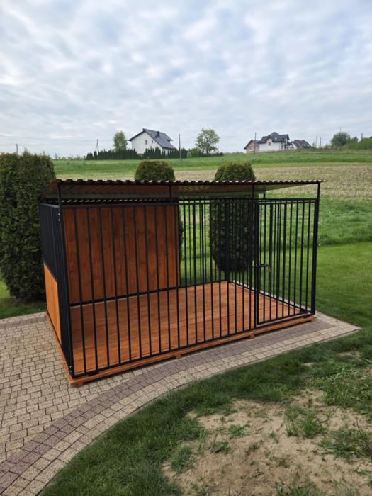 Kojec dla psa. Szybkie terminy realizacji.