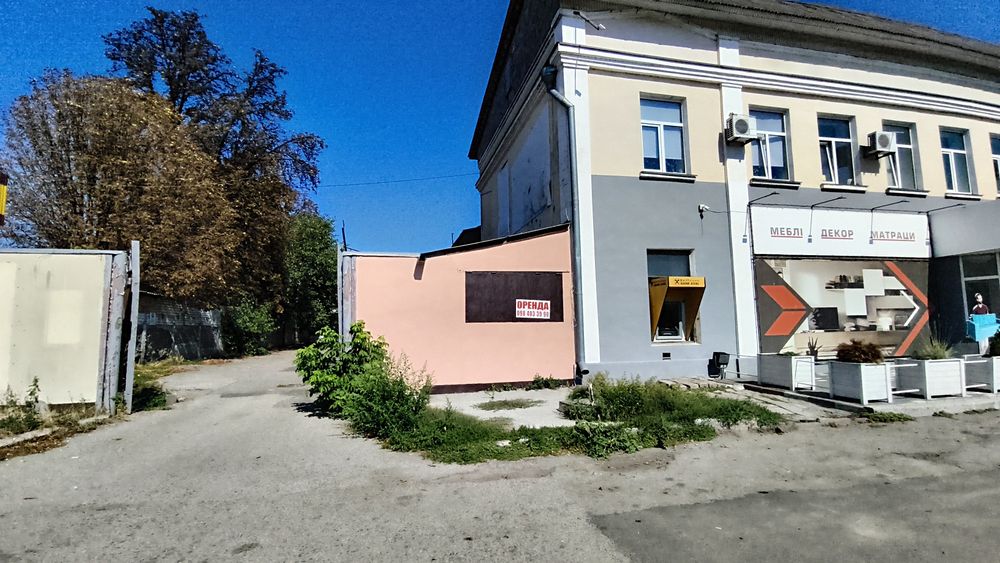 Оренда 6 кв.м фасад на  Чигиринську
