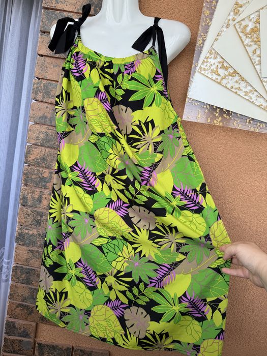 Платья женские, отличные