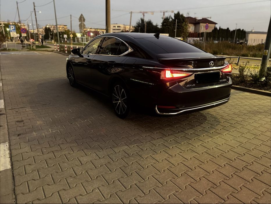 Sprzedam Lexus ES300H